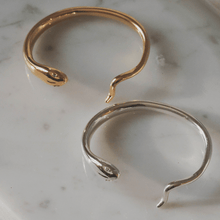 画像をギャラリービューアに読み込む, MIHO MURAKAMI × DANAE "Naga" bangle