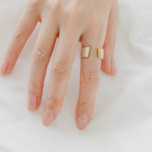 画像をギャラリービューアに読み込む, now ring _ wat
